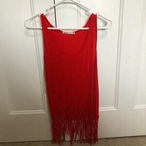 Heart and hips red scoop neck fringe tank top size medium